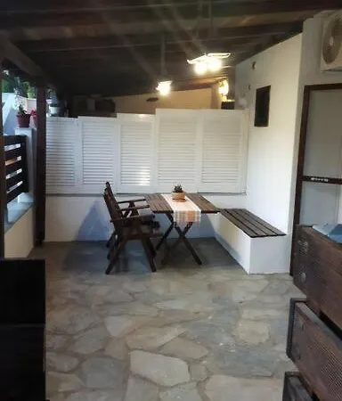 Despoina House 2 アパート